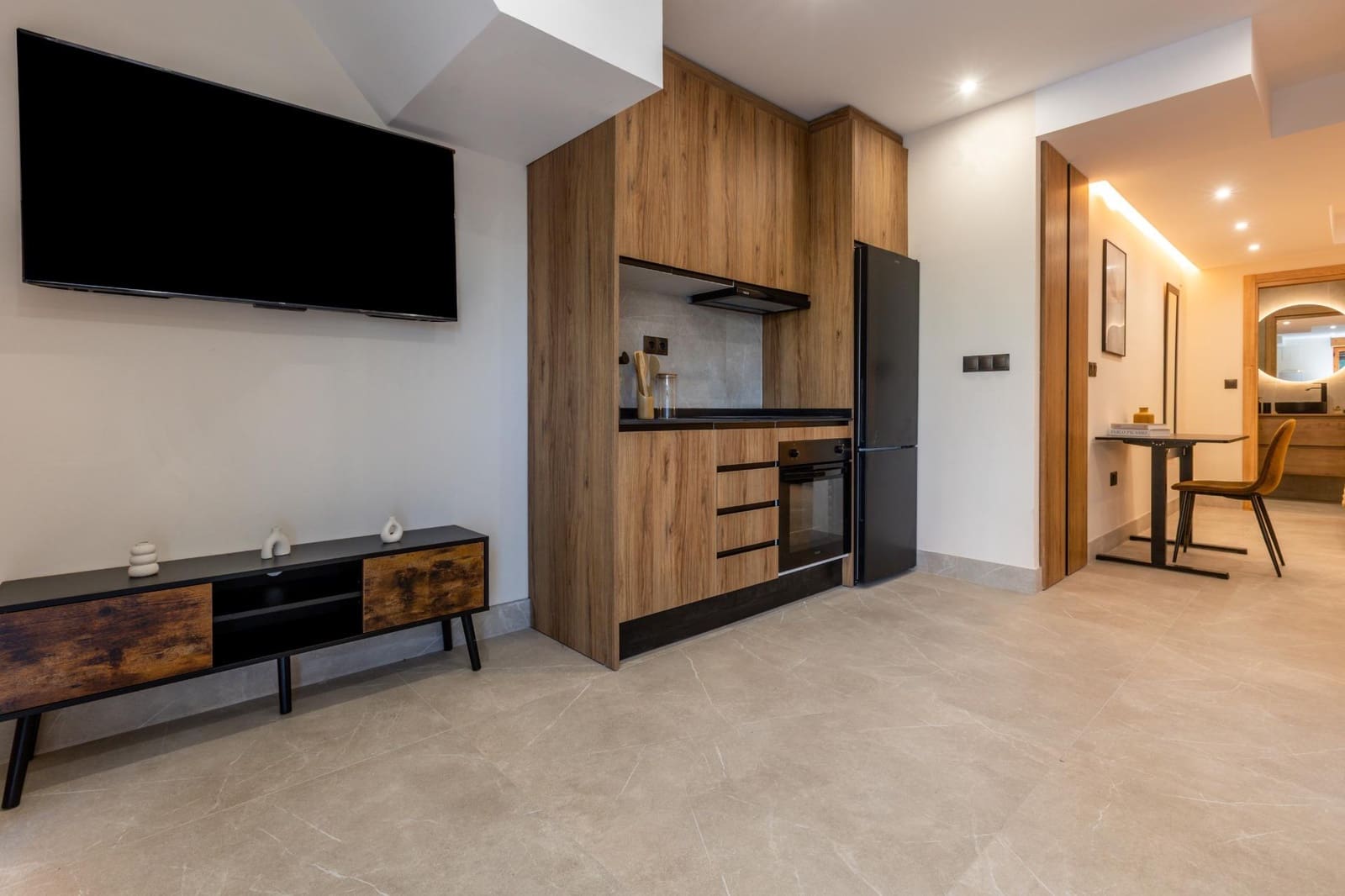 Vind till salu i Granada stad - 132 500 € (Ref: 9985128)