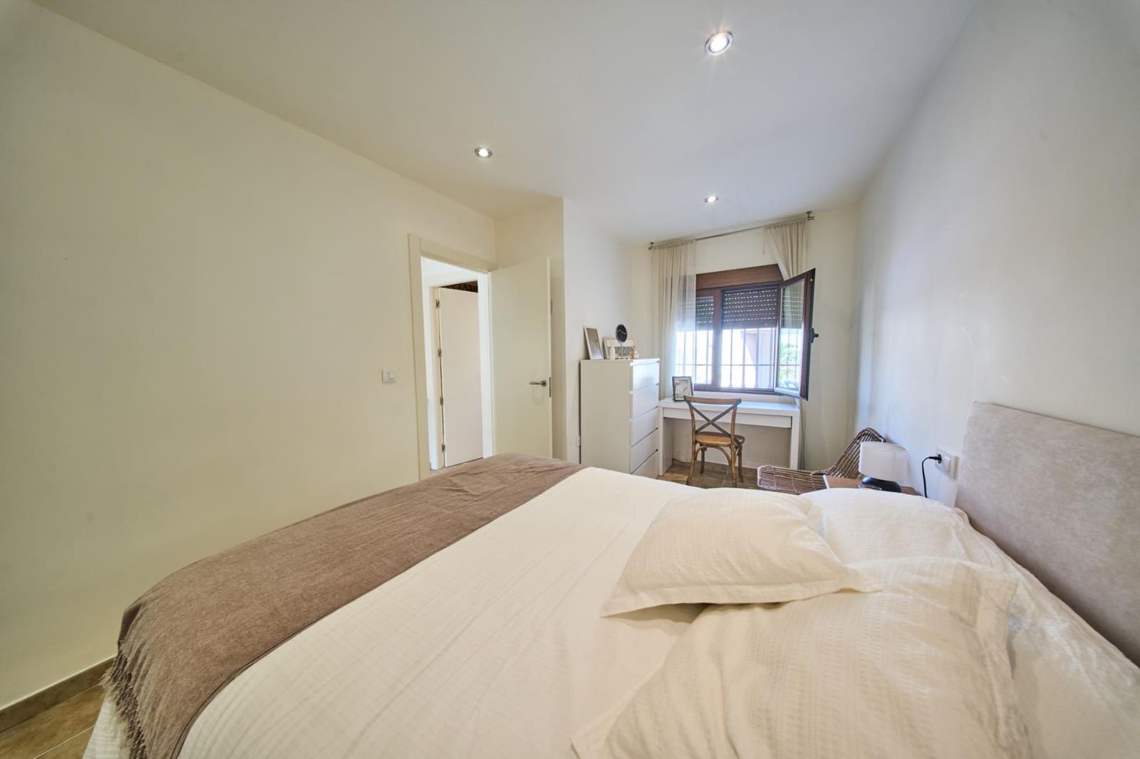 2 chambre Appartement à vendre à Alfacar avec piscine - 255 000 € (Ref: 9990871)