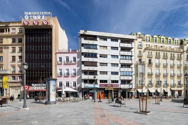 5 soveværelse Kontor til salg i Granada by - € 470.000 (Ref: 9994409)