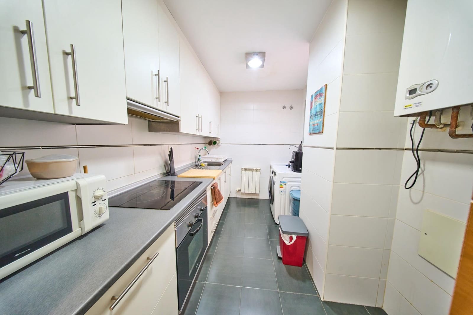 Piso de 2 habitaciones en Granada ciudad en venta con piscina - 280.000 € (Ref: 9994410)