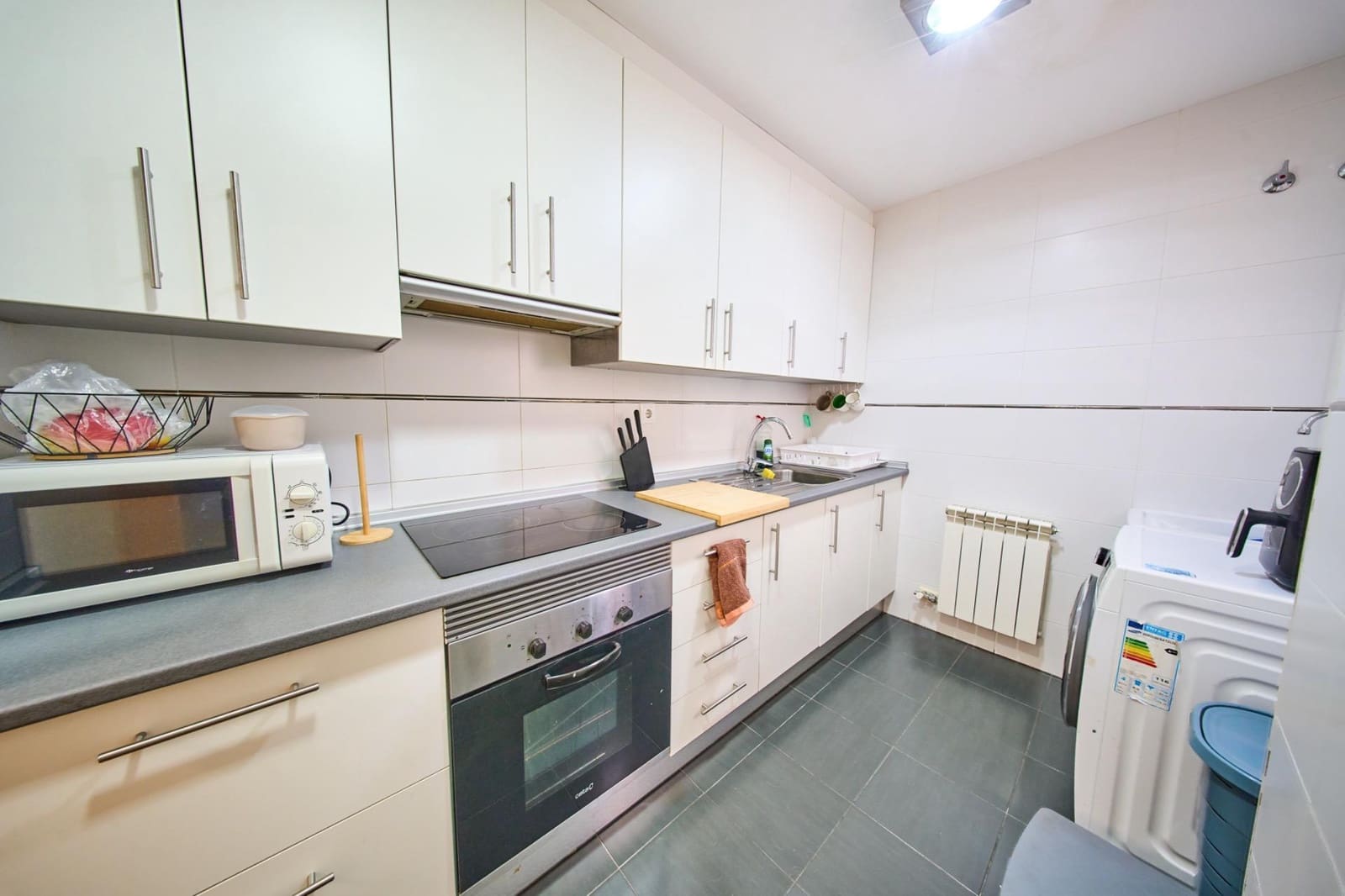 Piso de 2 habitaciones en Granada ciudad en venta con piscina - 280.000 € (Ref: 9994410)