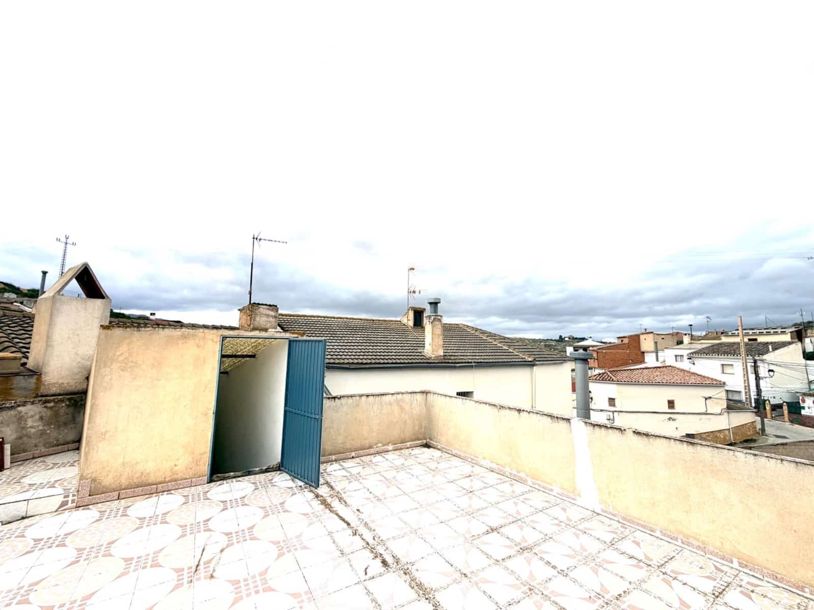 4 camera da letto Casa in vendita in Cullar con garage - 95.000 € (Rif: 9994412)