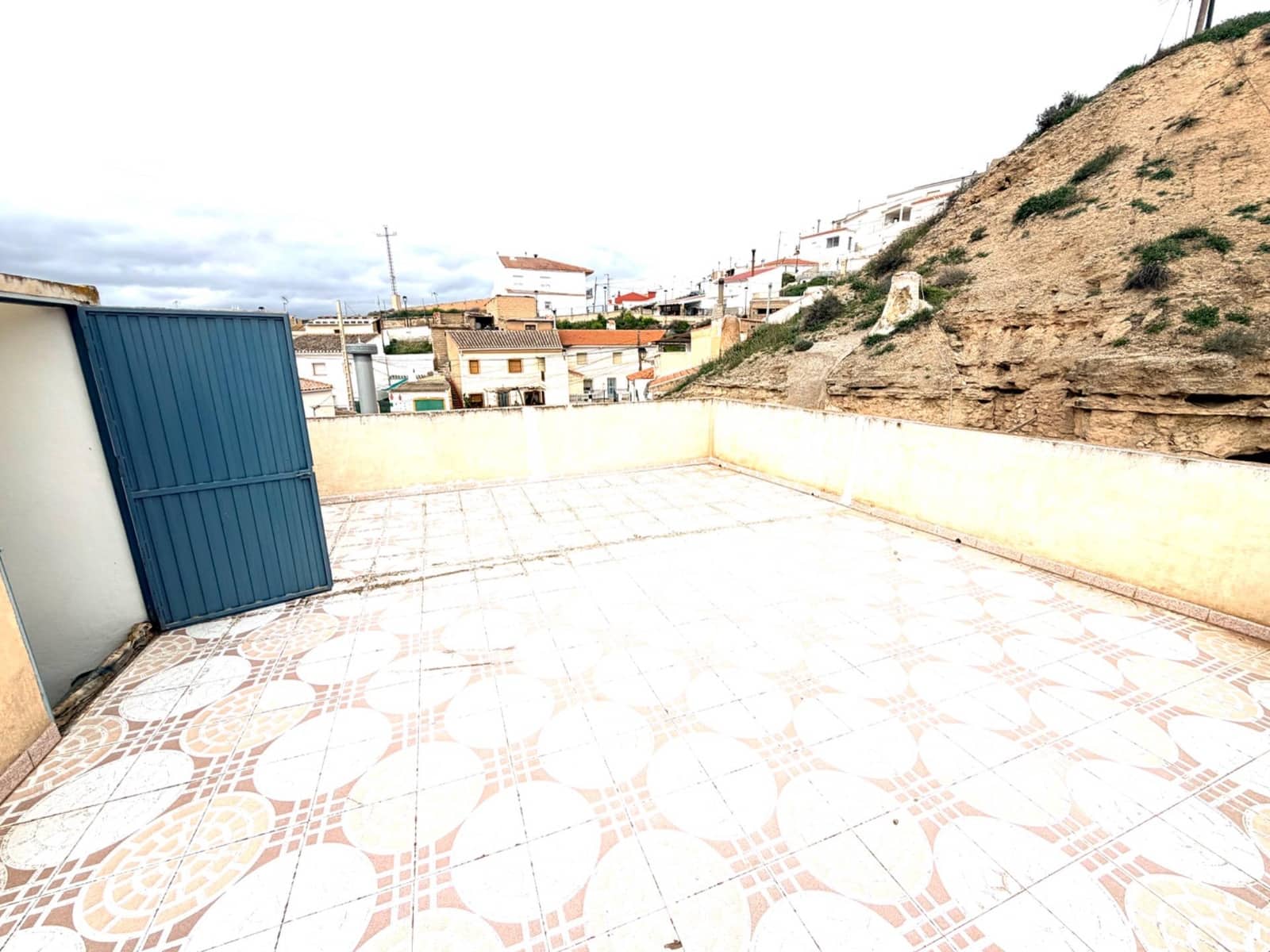 4 camera da letto Casa in vendita in Cullar con garage - 95.000 € (Rif: 9994412)