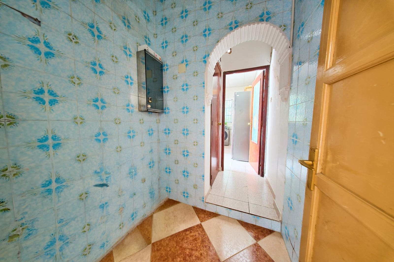 4 soveværelse Villa til salg i Pulianas med swimmingpool garage - € 339.000 (Ref: 9997237)