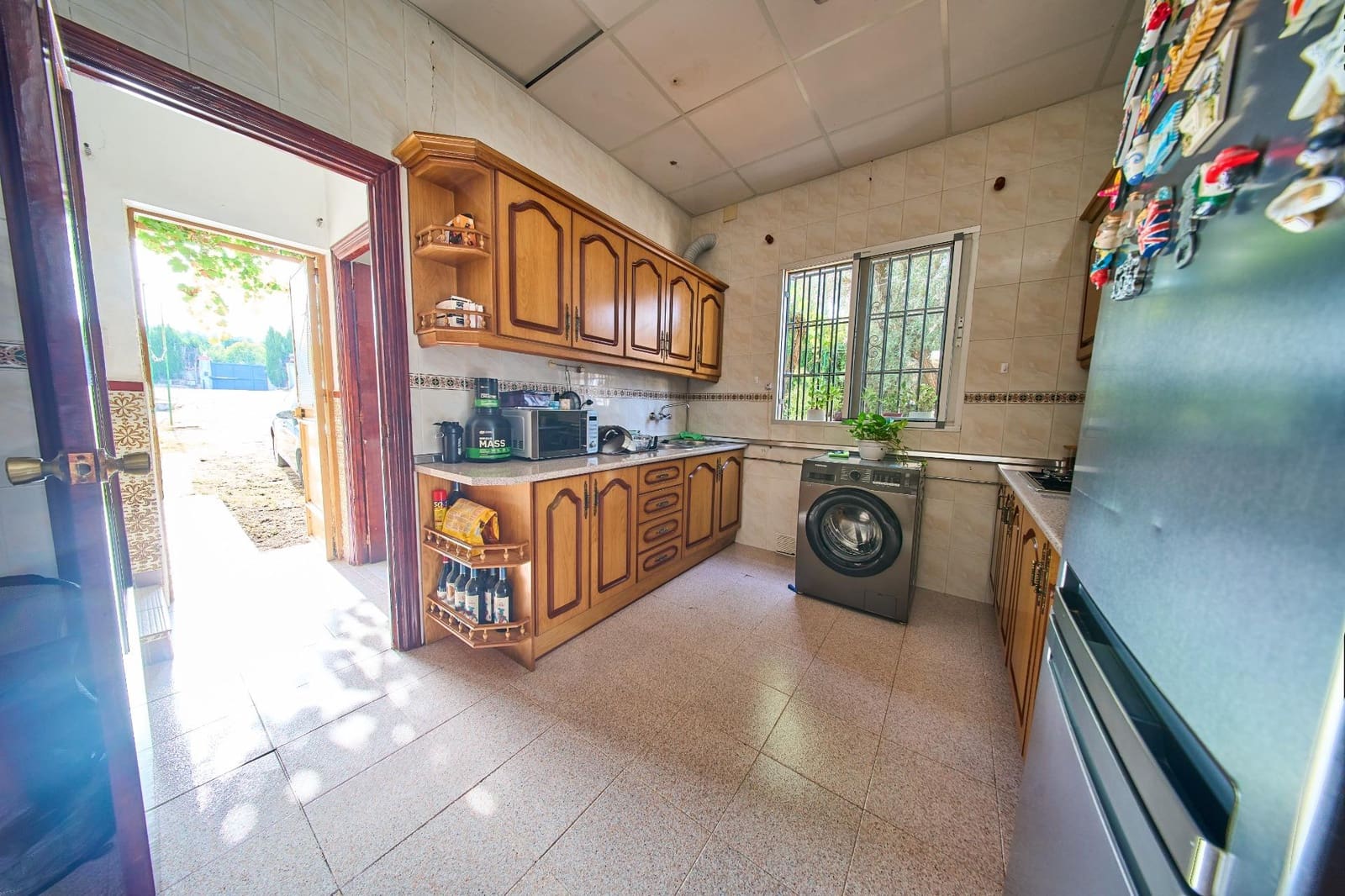4 soveværelse Villa til salg i Pulianas med swimmingpool garage - € 339.000 (Ref: 9997237)