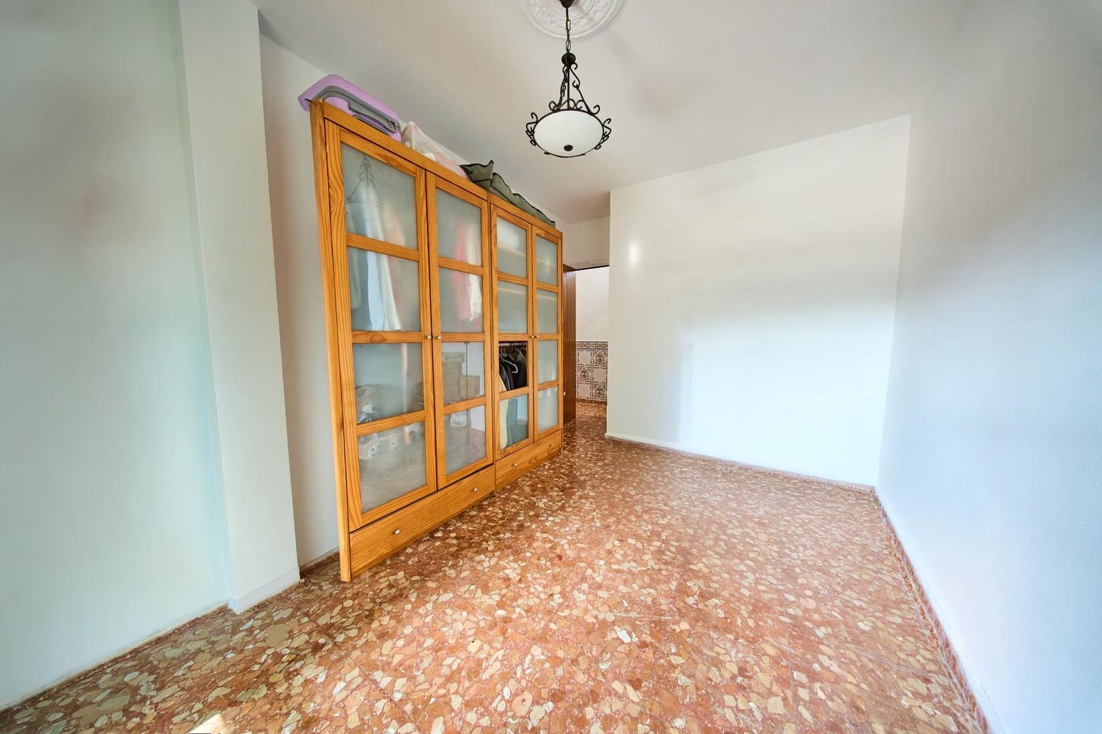 4 soveværelse Villa til salg i Pulianas med swimmingpool garage - € 339.000 (Ref: 9997237)