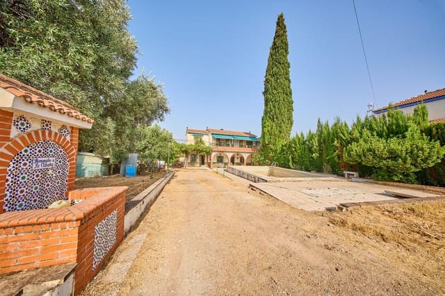 4 soverom Villa til salgs i Pulianas med svømmebasseng garasje - € 339 000 (Ref: 9997237)