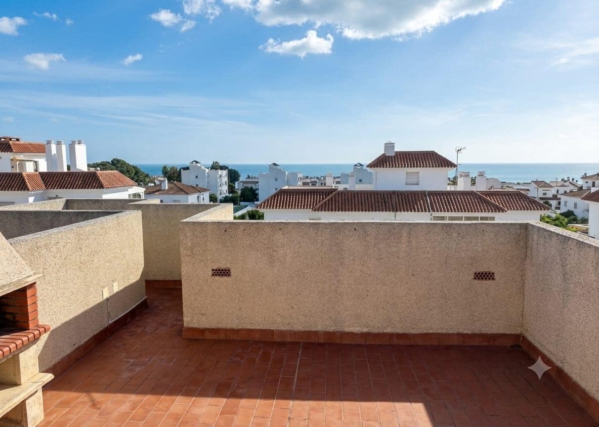 4 soverom Penthouse til salgs i Torremolinos med svømmebasseng garasje - € 540 000 (Ref: 9998935)