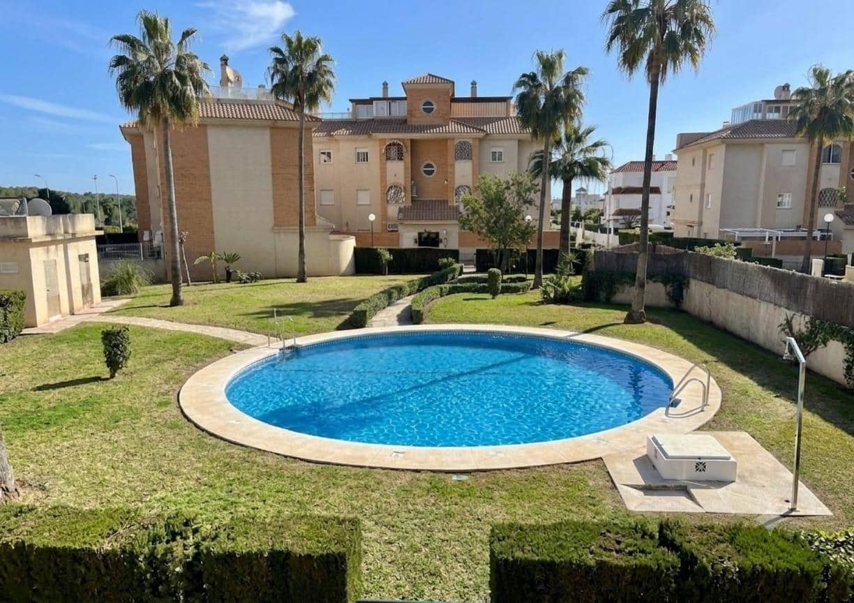 4 soverom Penthouse til salgs i Torremolinos med svømmebasseng garasje - € 540 000 (Ref: 9998935)