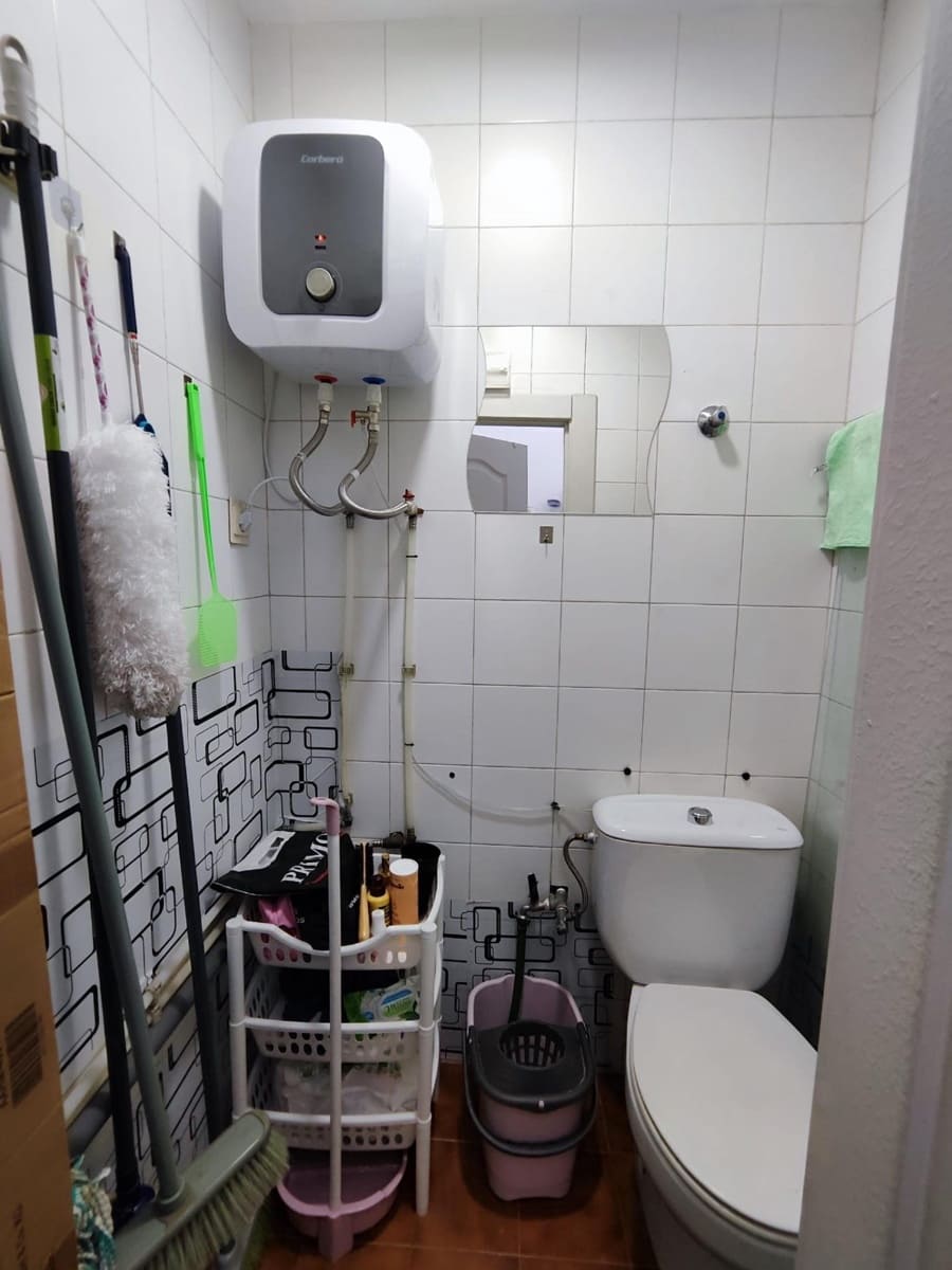 Commerciale da affittare in Granada citta - 875 € (Rif: 9998937)
