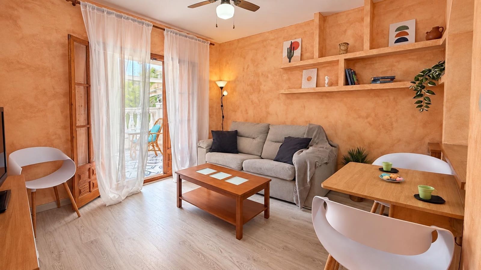 1 soverom Leilighet til salgs i Torrevieja med svømmebasseng - € 144 900 (Ref: 10086351)