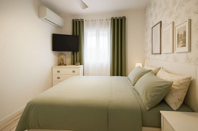 2 bedroom Bungalow for sale in Aguas Nuevas, Torrevieja with pool - € 175,000 (Ref: 8348864)