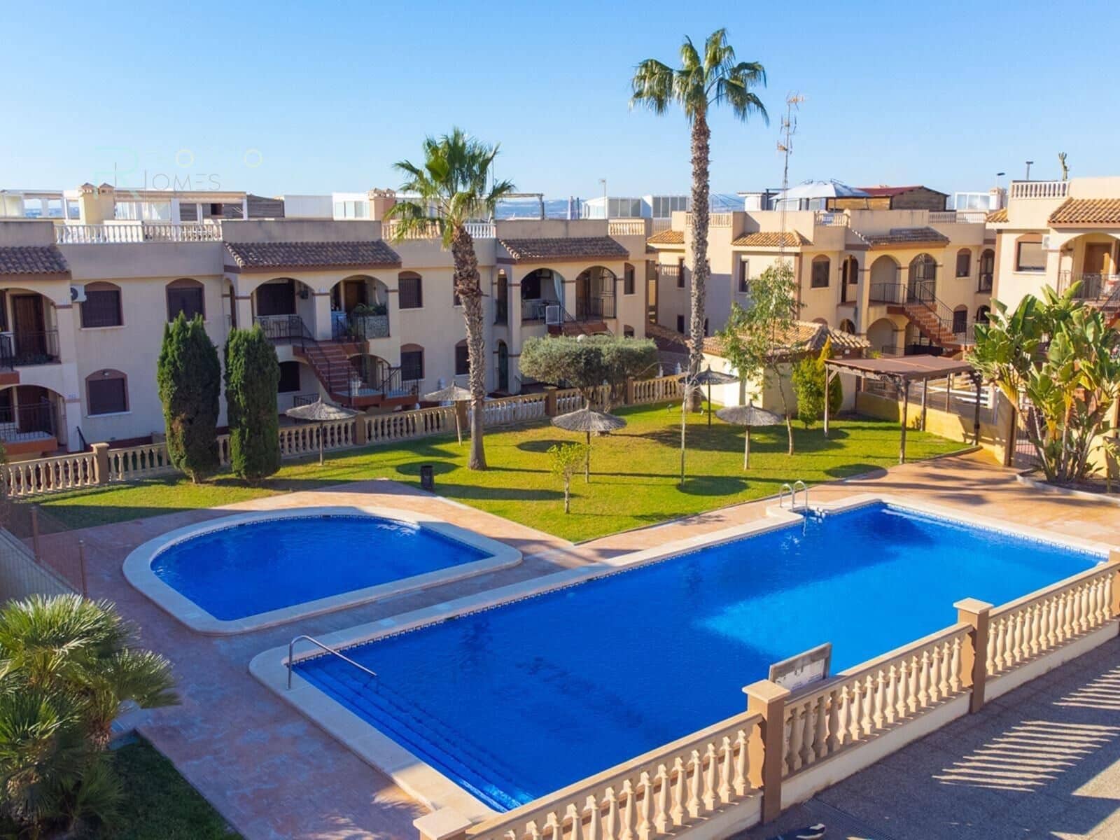 2 soveværelse Bungalow til salg i Aguas Nuevas med swimmingpool - € 175.000 (Ref: 8348864)