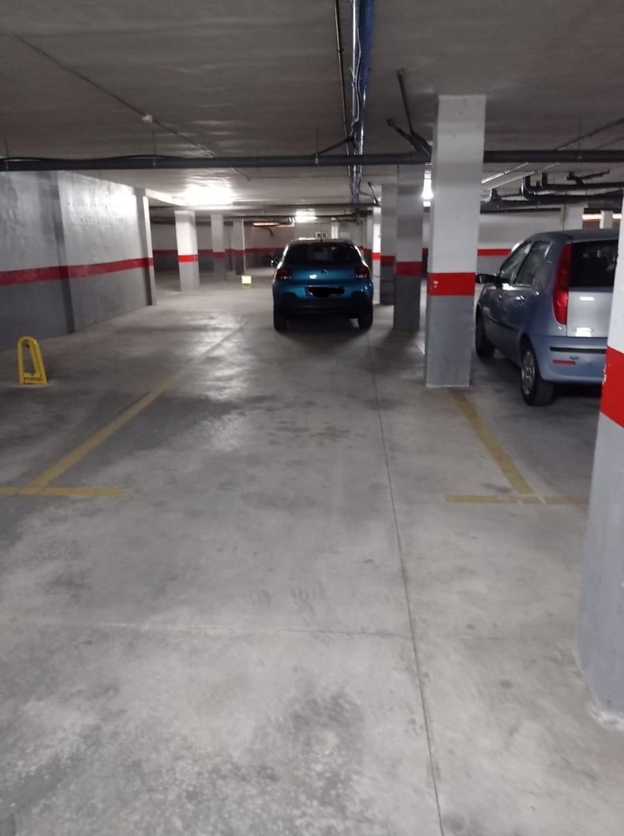 1 soveværelse Penthouse til salg i Torrevieja med swimmingpool garage - € 119.900 (Ref: 9023680)