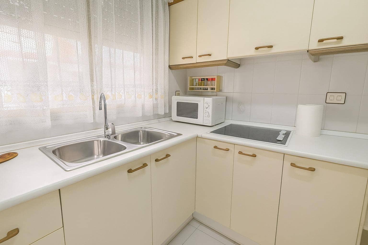 2 Zimmer Apartment zu verkaufen in Torrevieja - 137.000 € (Ref: 9297047)