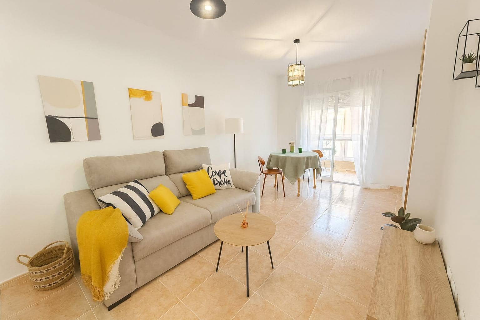 2 quarto Apartamento para venda em Torrevieja com piscina - 129 900 € (Ref: 9353764)