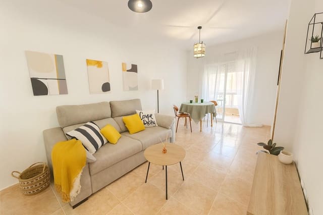 2 quarto Apartamento para venda em Parque de las Naciones, Torrevieja com piscina - 129 900 € (Ref: 9353764)