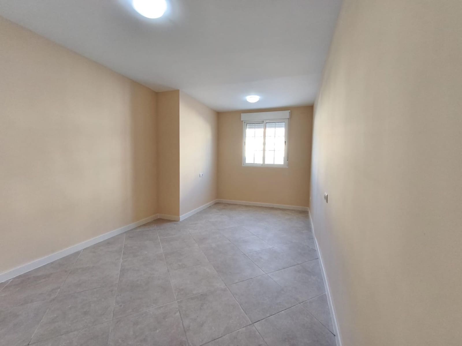 2 quarto Bungalow para venda em Torrevieja - 119 000 € (Ref: 9479196)