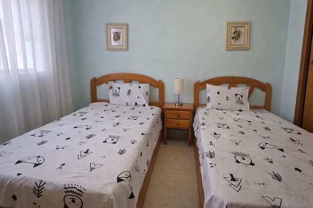 2 slaapkamer Appartement te koop in Avenida Habaneras - Curva de Palangre, Torrevieja met zwembad - € 136.900 (Ref: 9744155)