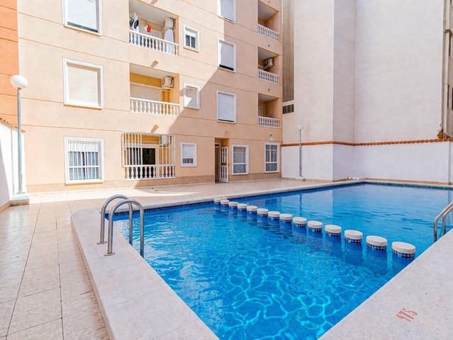 2 chambre Appartement à vendre à Avenida Habaneras - Curva de Palangre, Torrevieja avec piscine - 135 900 € (Ref: 9744155)