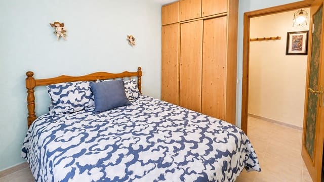 2 chambre Appartement à vendre à Avenida Habaneras - Curva de Palangre, Torrevieja avec piscine - 135 900 € (Ref: 9744155)