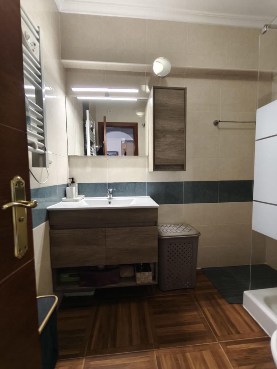 Bungalow de 2 habitaciones en Torrevieja en venta con piscina - 189.000 € (Ref: 9813353)