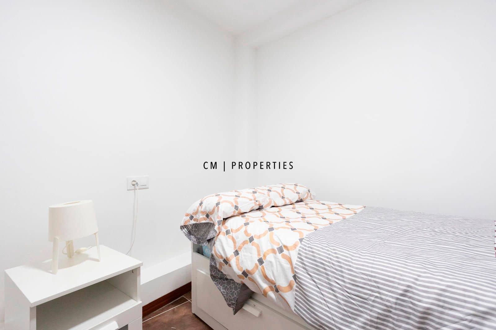2 bedroom Flat for sale in Valencia city - € 280,000 (Ref: 10007904)