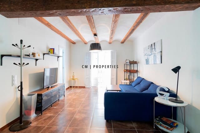 2 bedroom Flat for sale in Ciutat Vella, Valencia city - € 280,000 (Ref: 10007904)