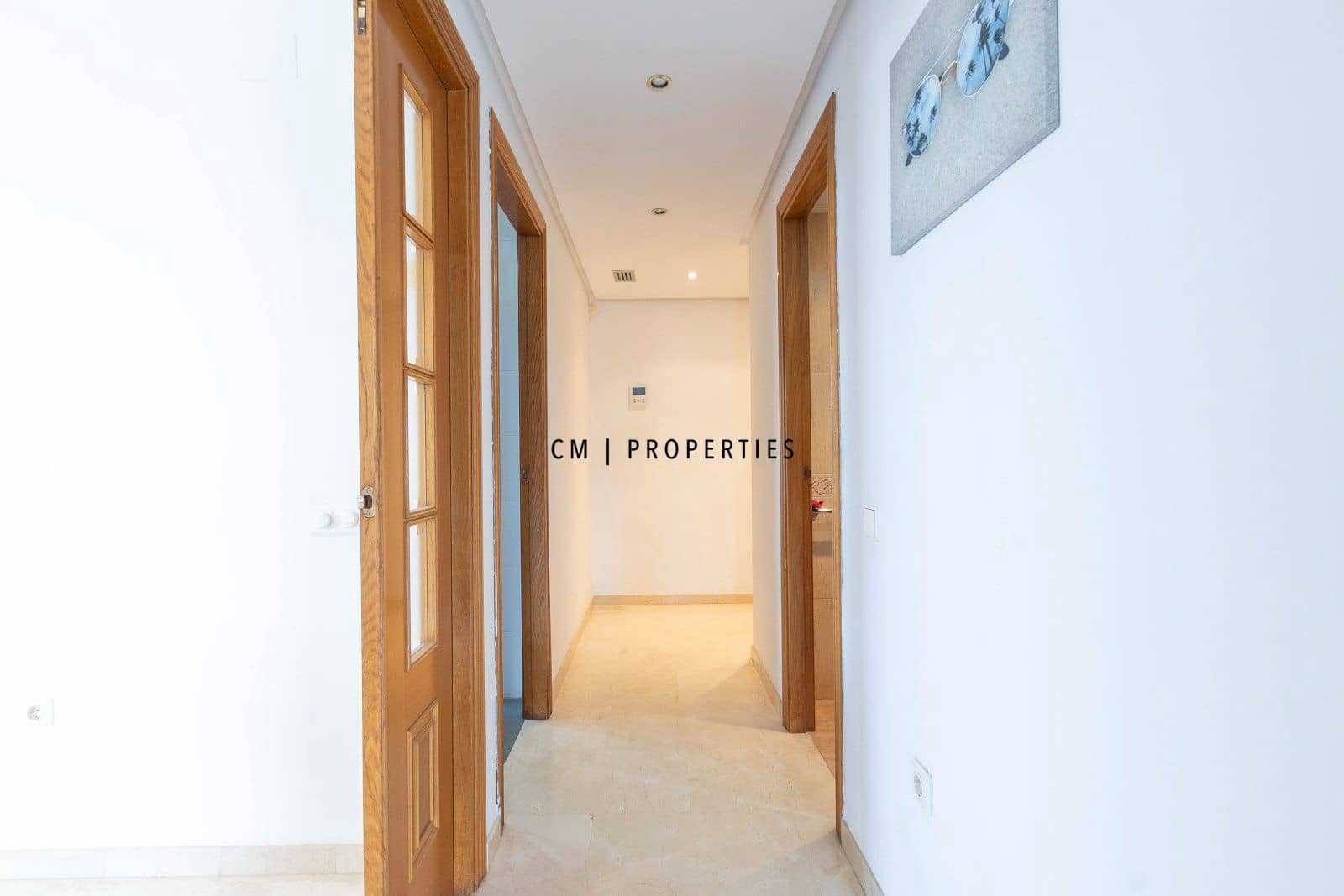2 bedroom Flat for rent in Valencia city with pool garage - € 2,000 (Ref: 10009471)