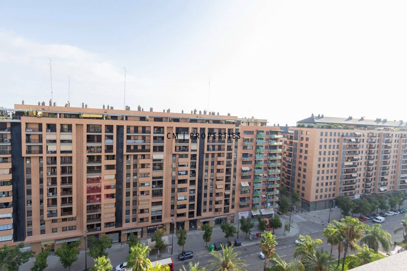 2 bedroom Penthouse for rent in Valencia city with pool garage - € 1,950 (Ref: 10009472)
