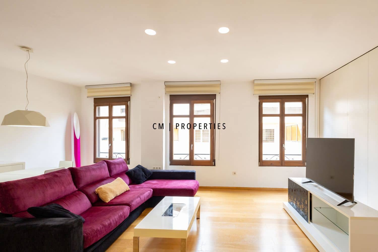 2 soverom Leilighet til leie i Valencia by - € 2 000 (Ref: 10011901)