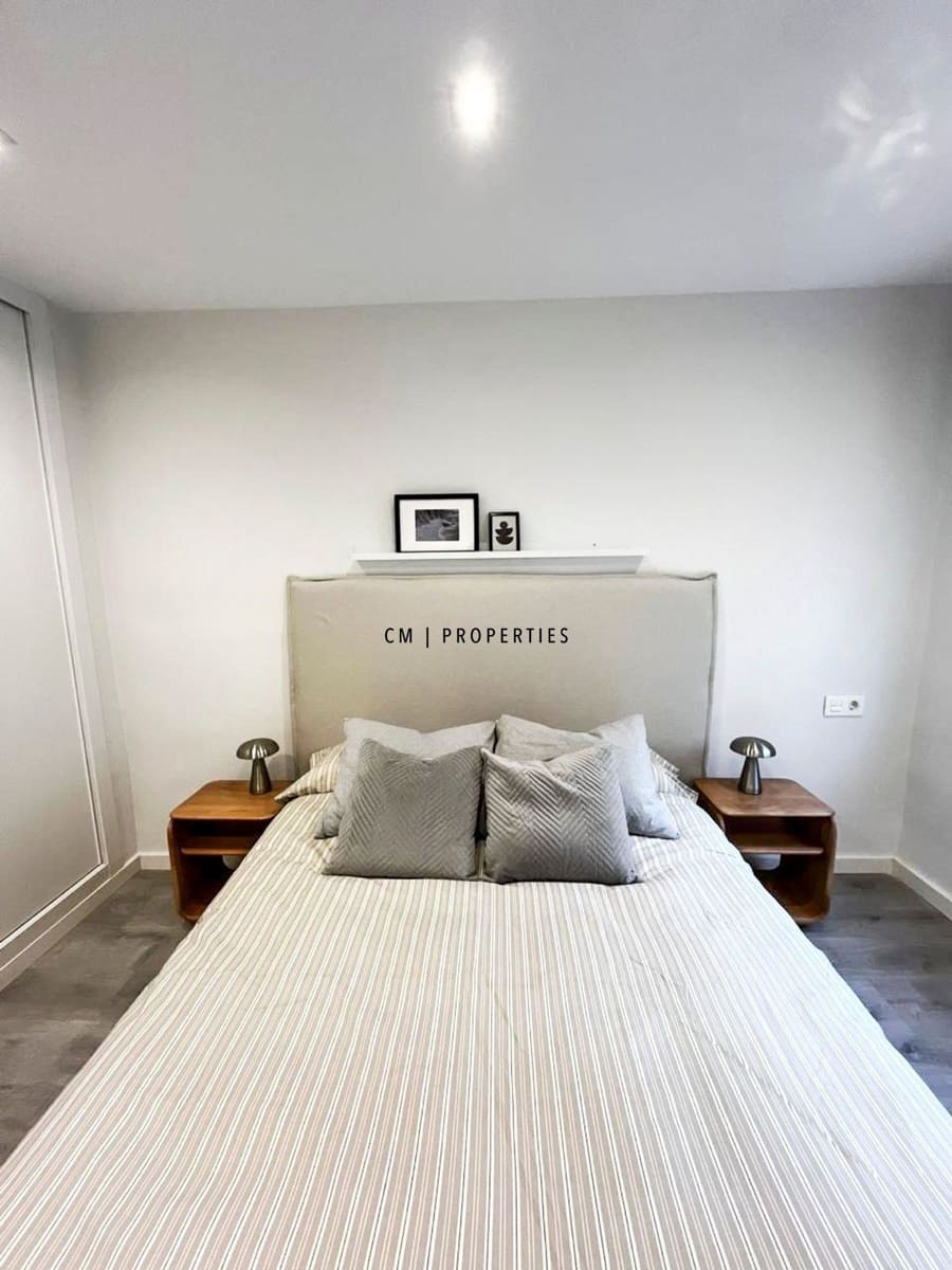 2 quarto Apartamento para arrendar em Valencia cidade - 1 500 € (Ref: 10012475)