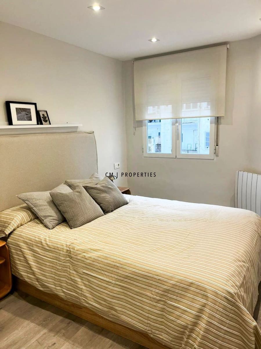 2 quarto Apartamento para arrendar em Valencia cidade - 1 500 € (Ref: 10012475)