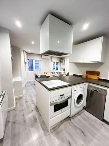 2 slaapkamer Flat te huur in Extramurs, Valencia stad - € 1.500 (Ref: 10012475)