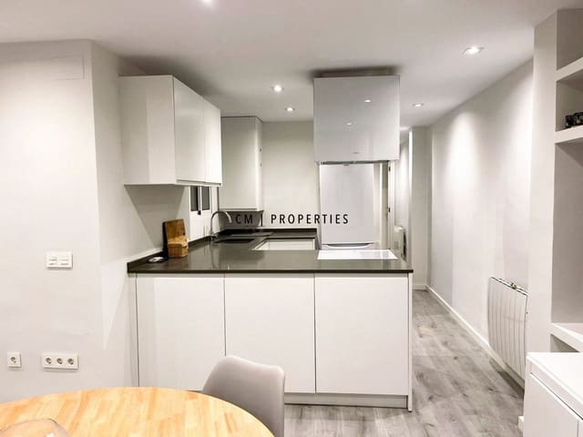 2 slaapkamer Flat te huur in Extramurs, Valencia stad - € 1.500 (Ref: 10012475)