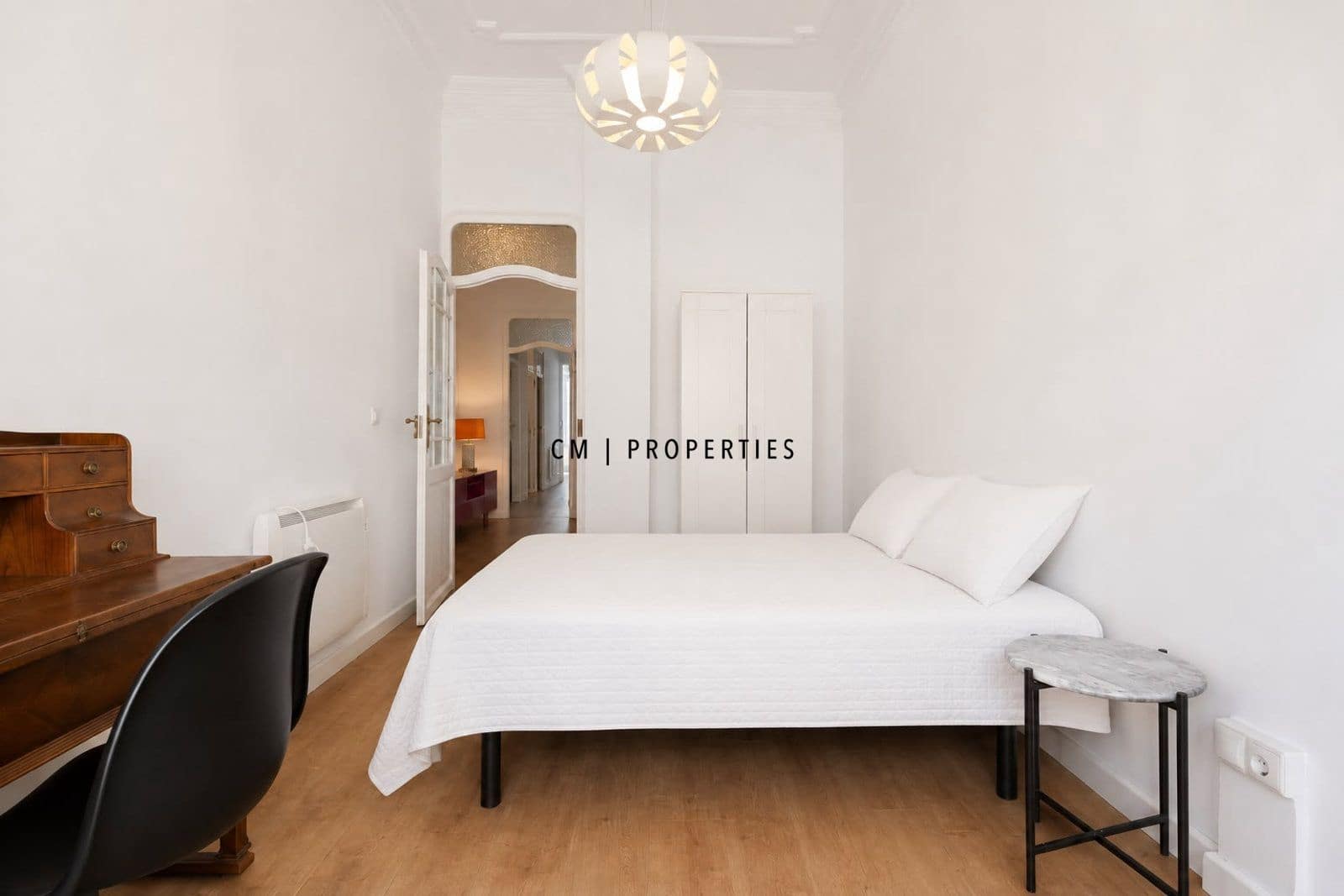 3 bedroom Flat for rent in Valencia city - € 1,900 (Ref: 10019701)