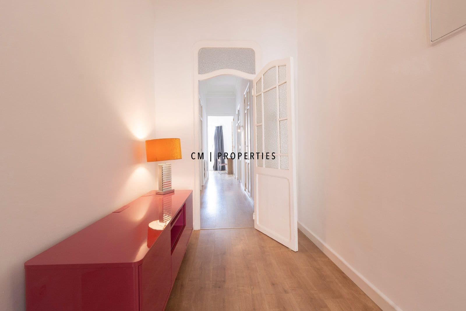 3 bedroom Flat for rent in Valencia city - € 1,900 (Ref: 10019701)
