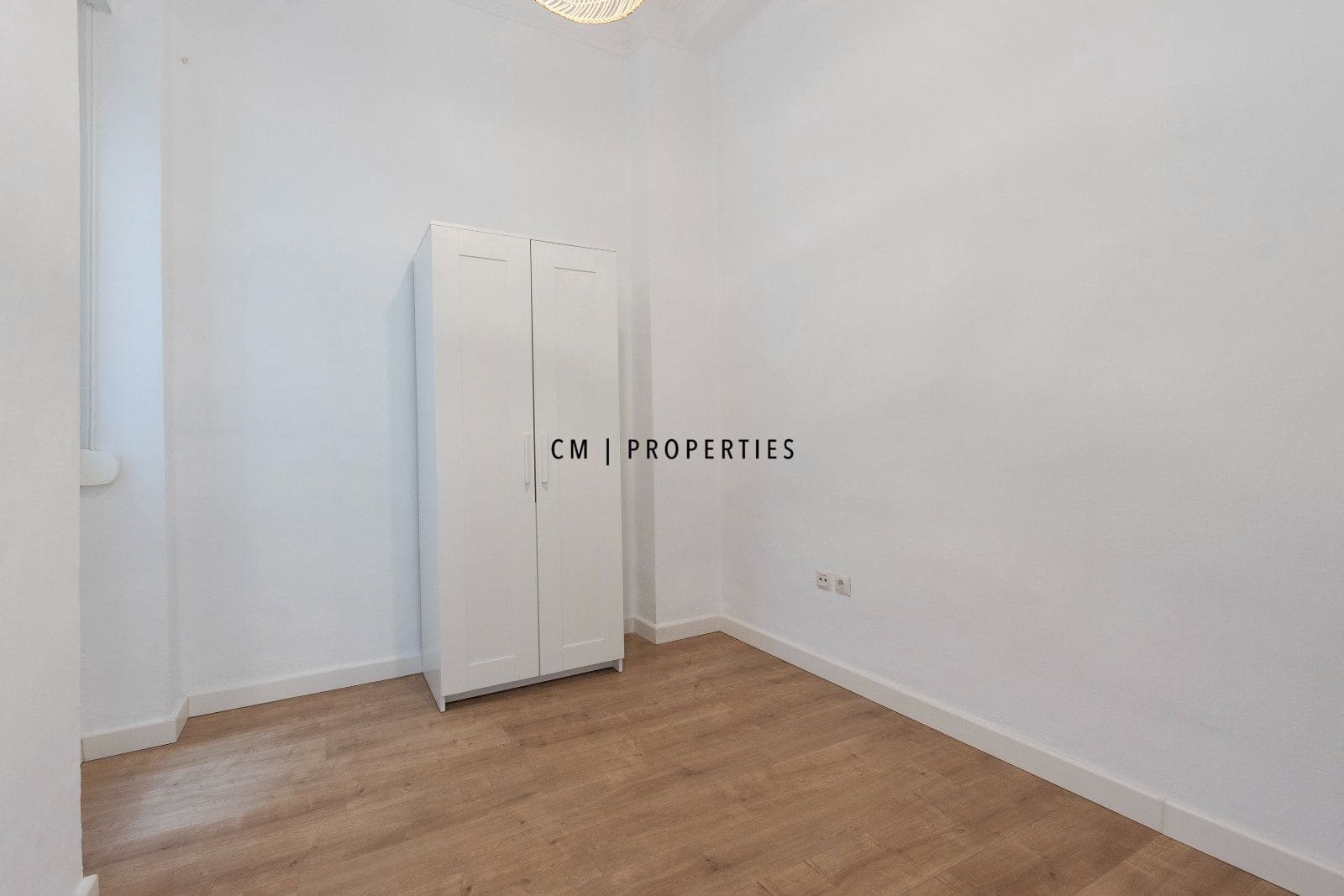 3 bedroom Flat for rent in Valencia city - € 1,900 (Ref: 10019701)