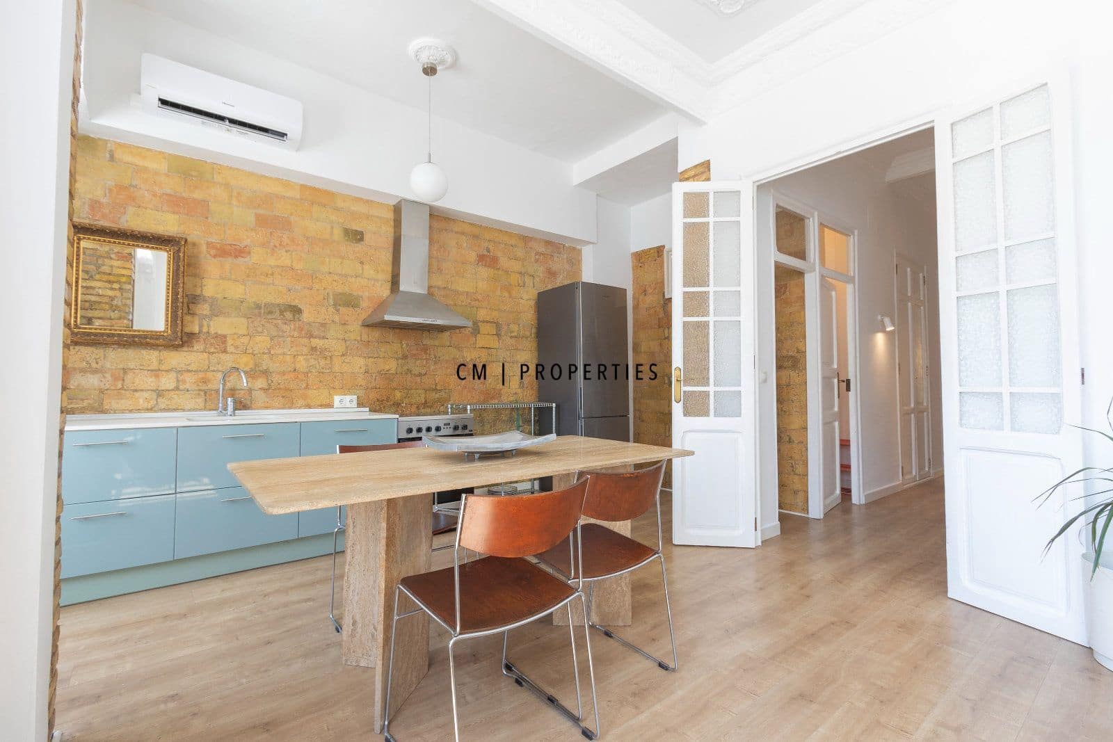 3 bedroom Flat for rent in Valencia city - € 1,900 (Ref: 10019701)