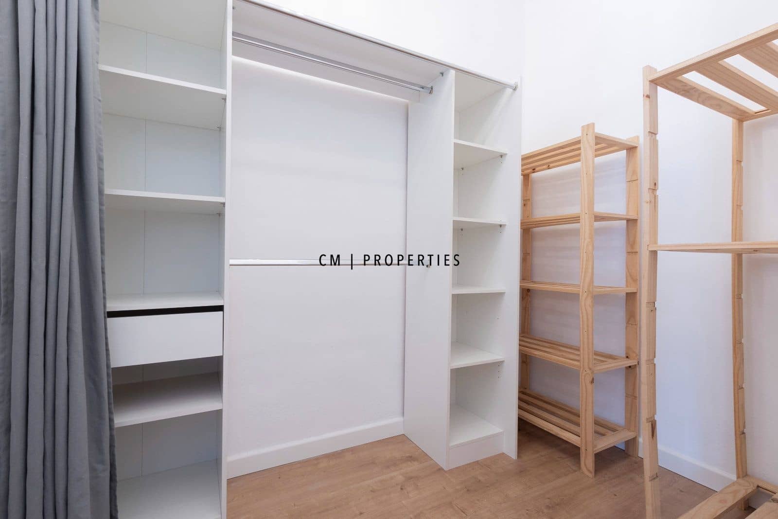 3 bedroom Flat for rent in Valencia city - € 1,900 (Ref: 10019701)