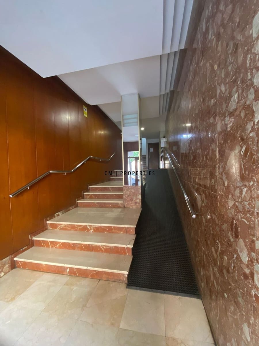 4 bedroom Flat for rent in Valencia city - € 1,585 (Ref: 10019702)