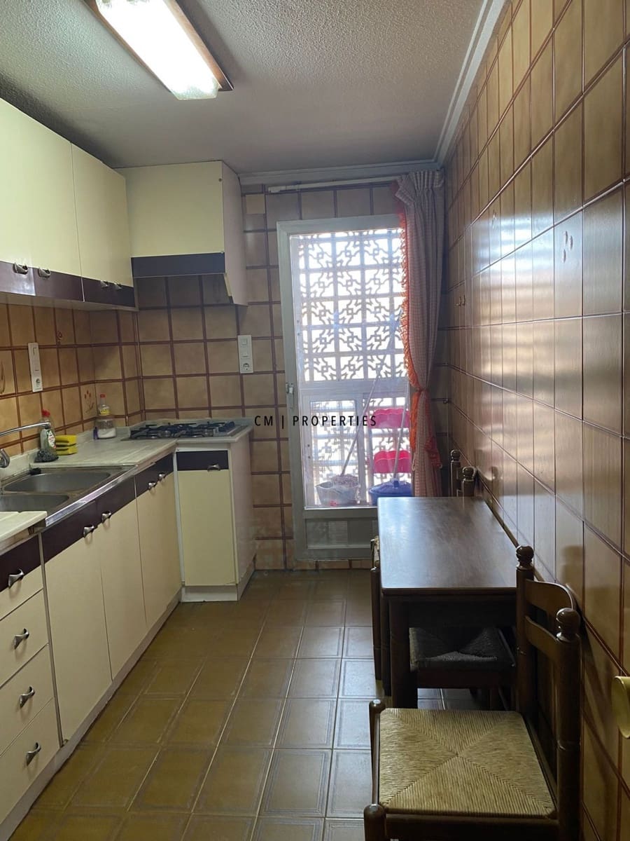 4 bedroom Flat for rent in Valencia city - € 1,585 (Ref: 10019702)