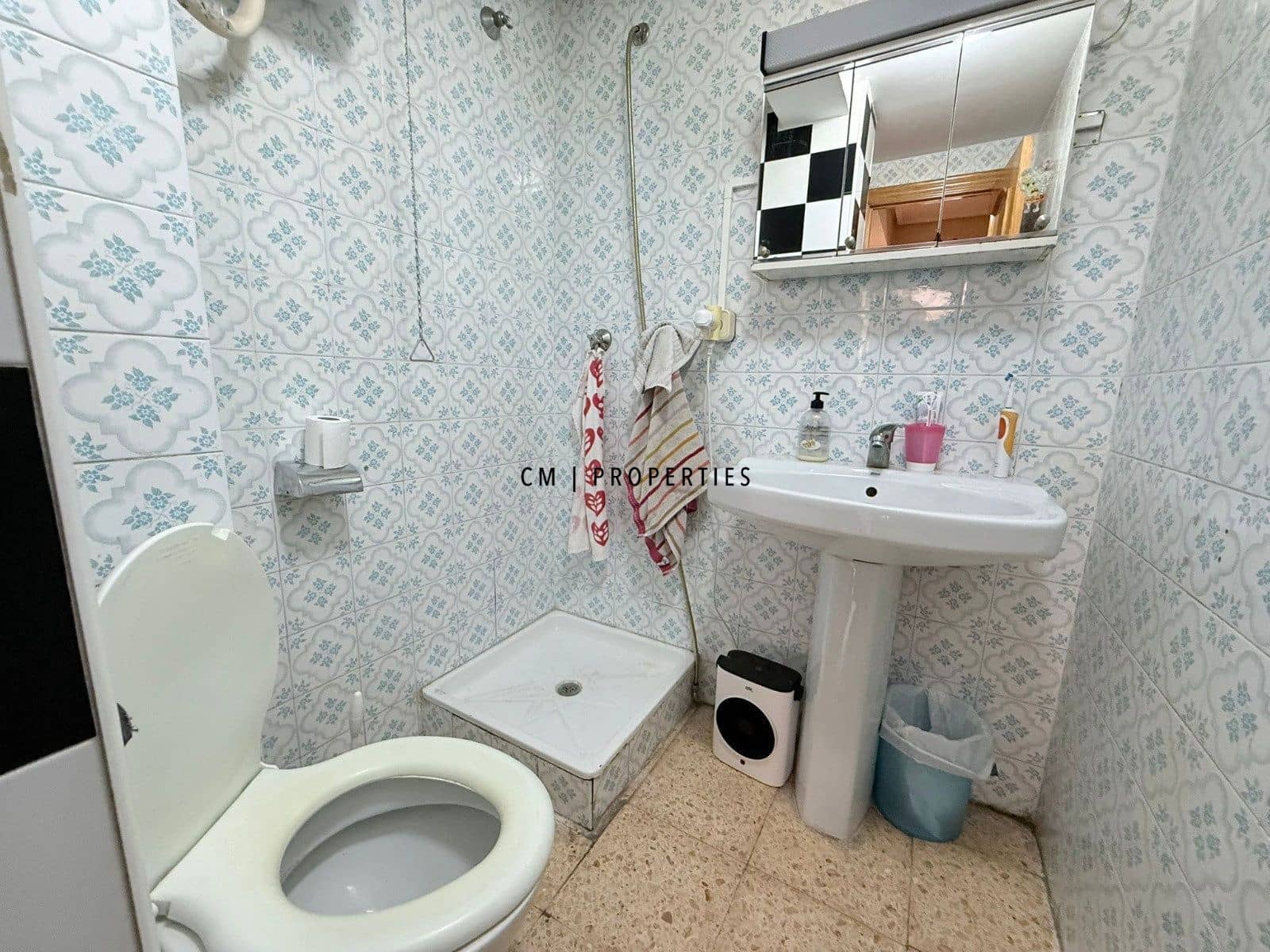 4 sovrum Lägenhet att hyra i Valencia stad - 1 800 € (Ref: 10019837)