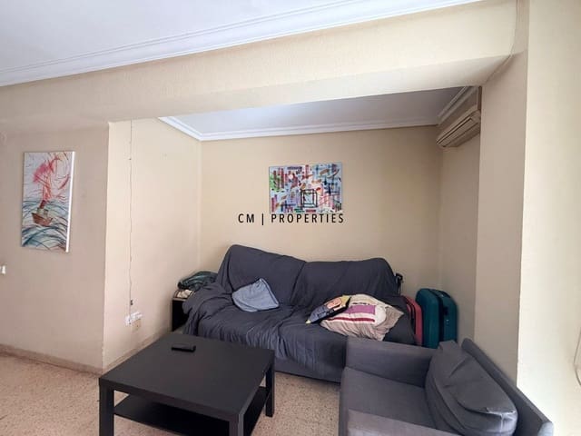 4 sovrum Lägenhet att hyra i Algiros, Valencia stad - 1 800 € (Ref: 10019837)