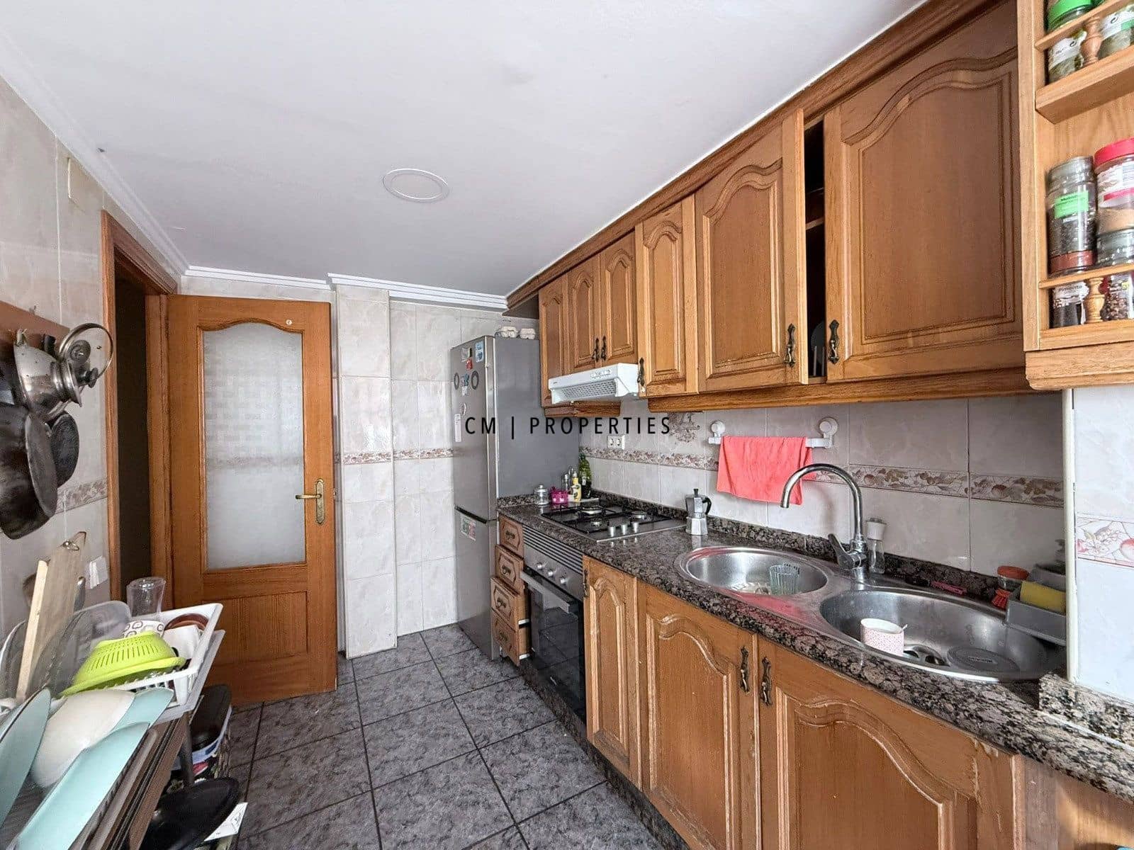 4 sovrum Lägenhet att hyra i Valencia stad - 1 800 € (Ref: 10019837)
