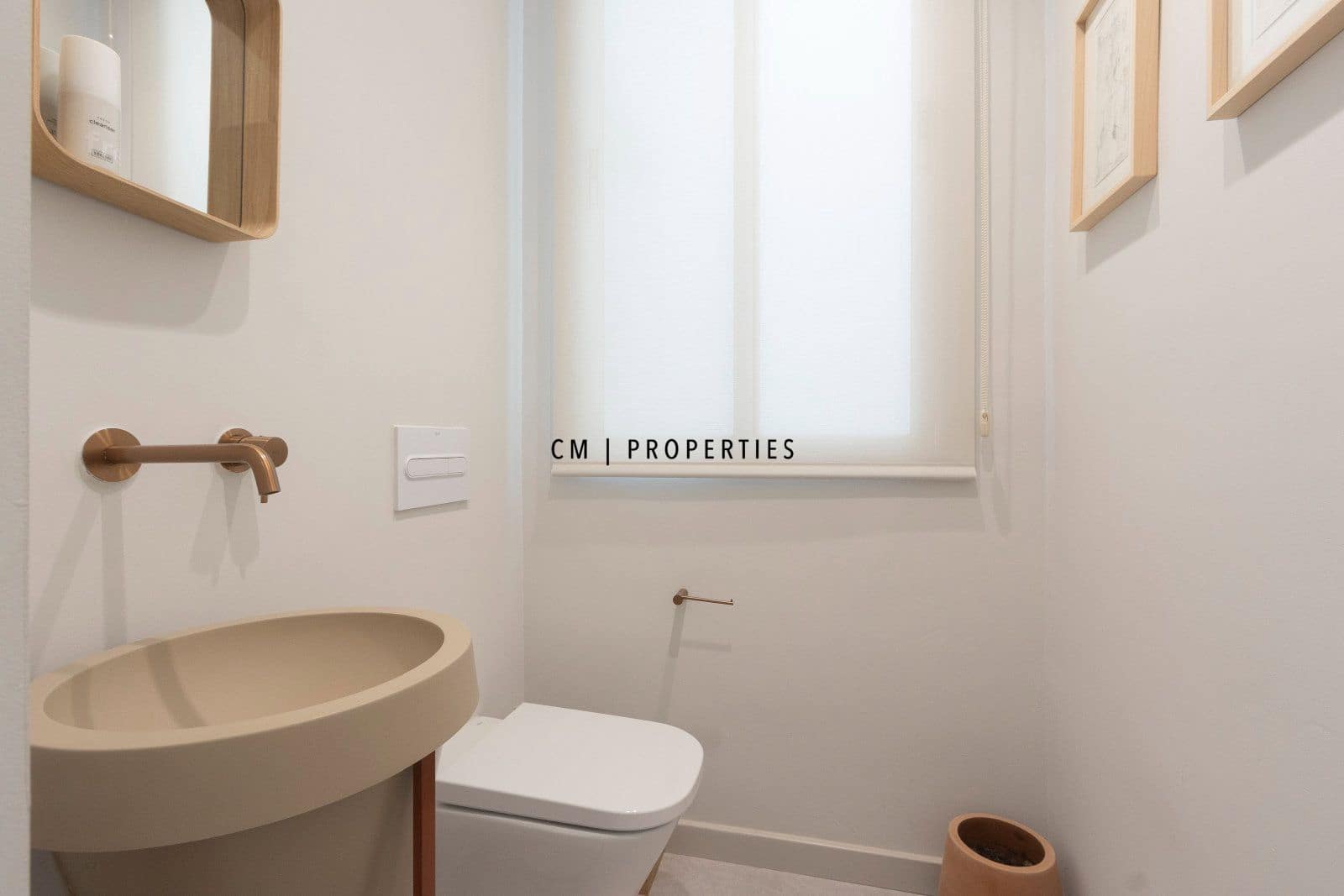 2 bedroom Flat for sale in Valencia city - € 770,000 (Ref: 10021717)