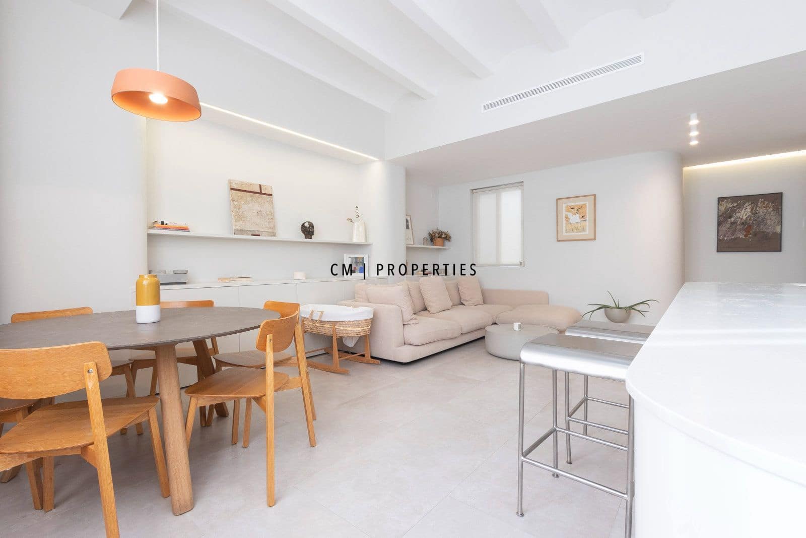 2 bedroom Flat for sale in Valencia city - € 770,000 (Ref: 10021717)