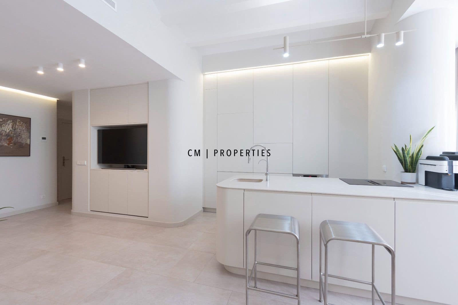 2 bedroom Flat for sale in Valencia city - € 770,000 (Ref: 10021717)
