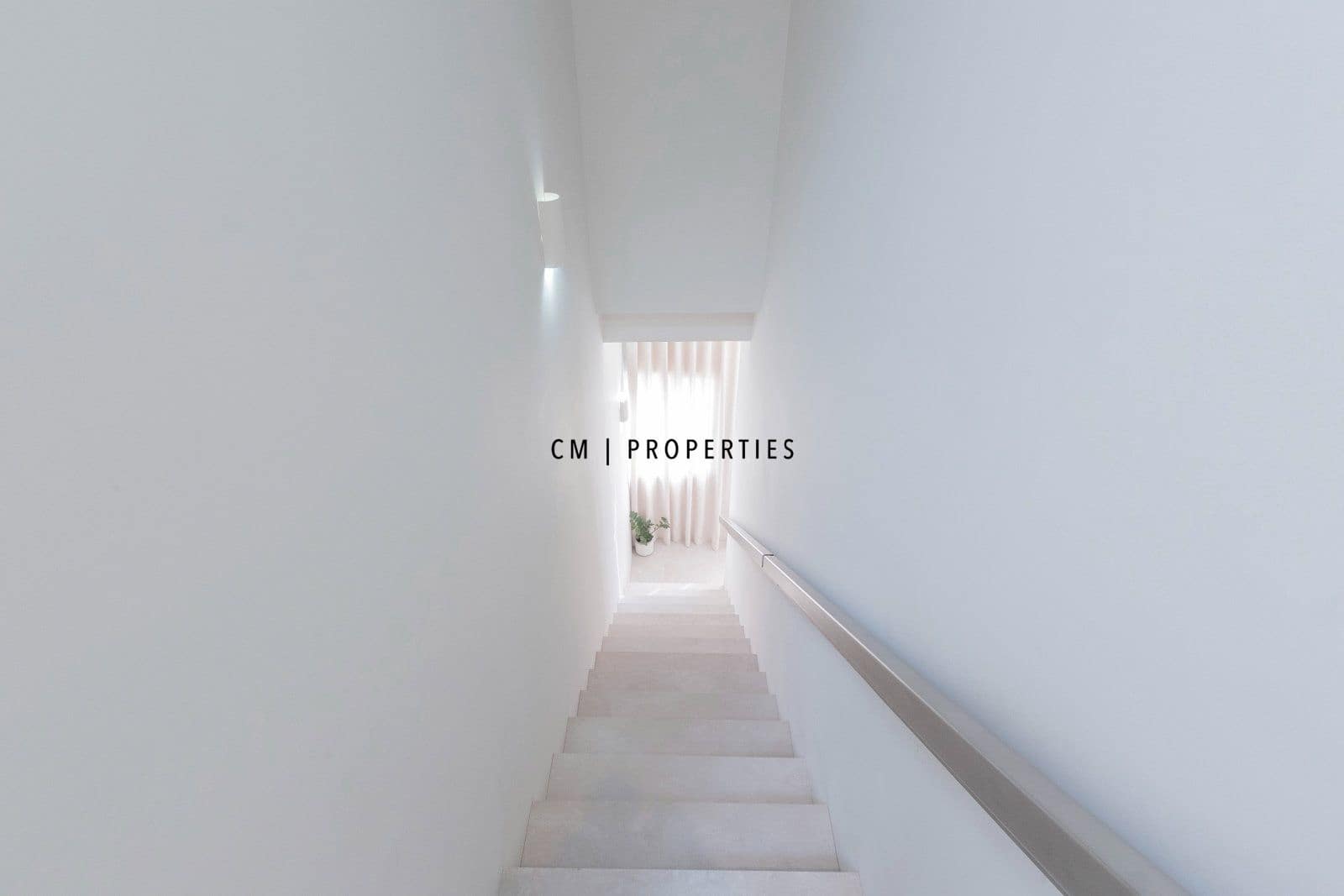 2 bedroom Flat for sale in Valencia city - € 770,000 (Ref: 10021717)