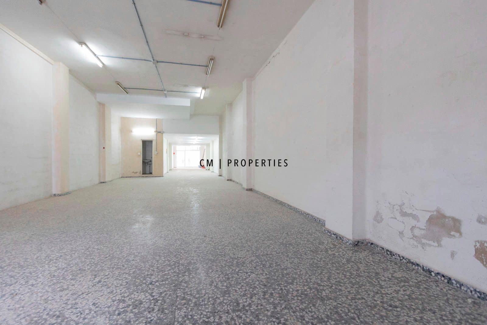 Local Commercial à vendre à Valence ville - 240 000 € (Ref: 10023124)
